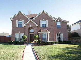 2910 Country Cir, Mesquite, TX 75181