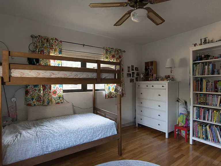 433 E Grant St — Photo 22