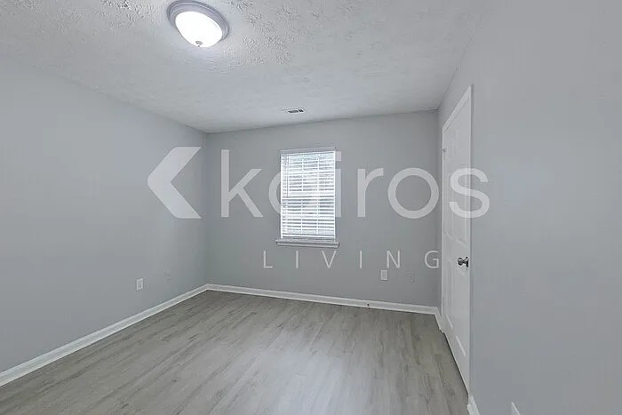 100 Deer Pkwy — Photo 9