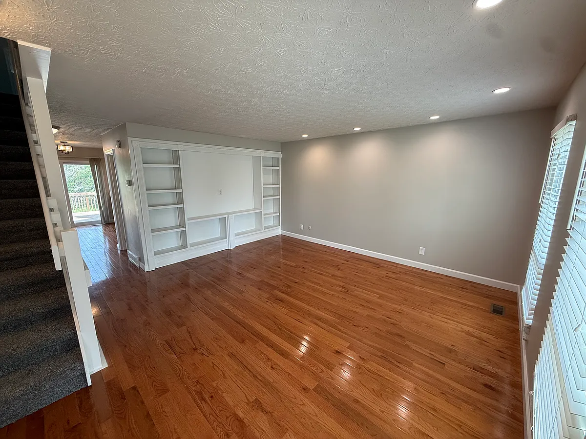 Building Photo - 1236 Worthington Heights Blvd