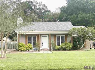 10642 Stone Pine Dr, Greenwell Springs, LA 70739