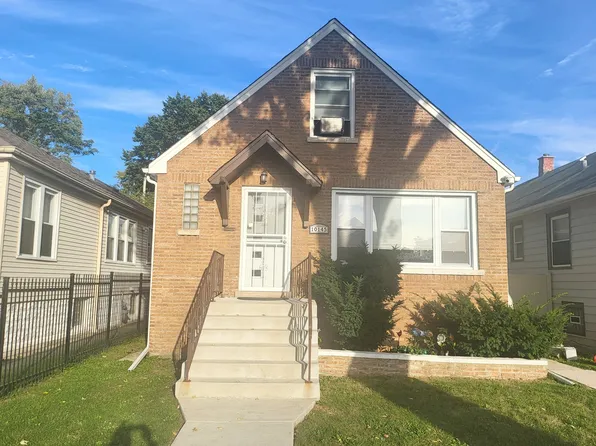 10145 S Perry Ave, Chicago, IL 60628