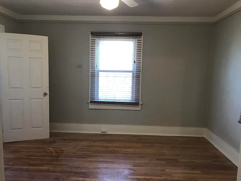 3716 Jackson Ave — Photo 13