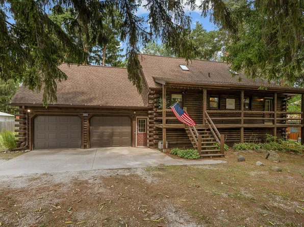 1712 E Edgewood Dr, Appleton, WI 54913