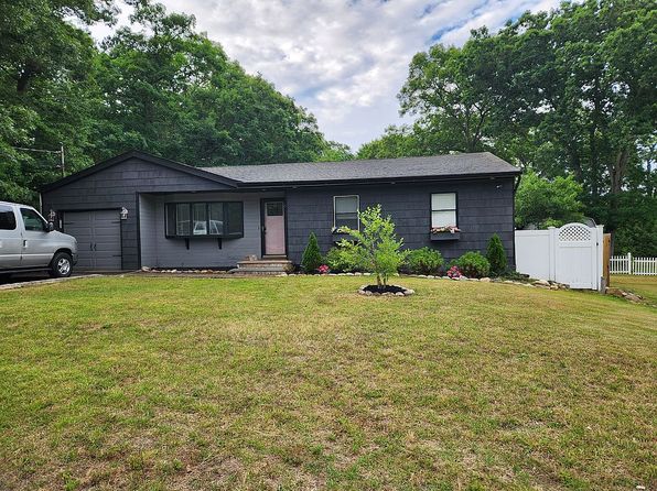 473 Long Island Ave