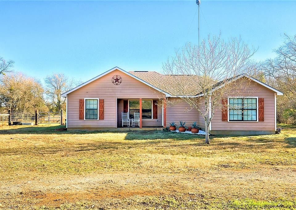 1st image of 3290 County Road 401