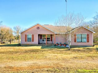 3290 County Road 401, Lexington, TX 78947