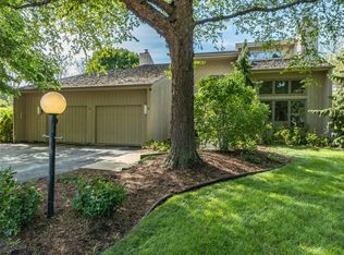 14 Redwood Ct, Racine, WI 53402