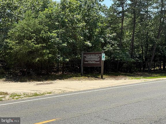 4th image of 1298 Radio Rd