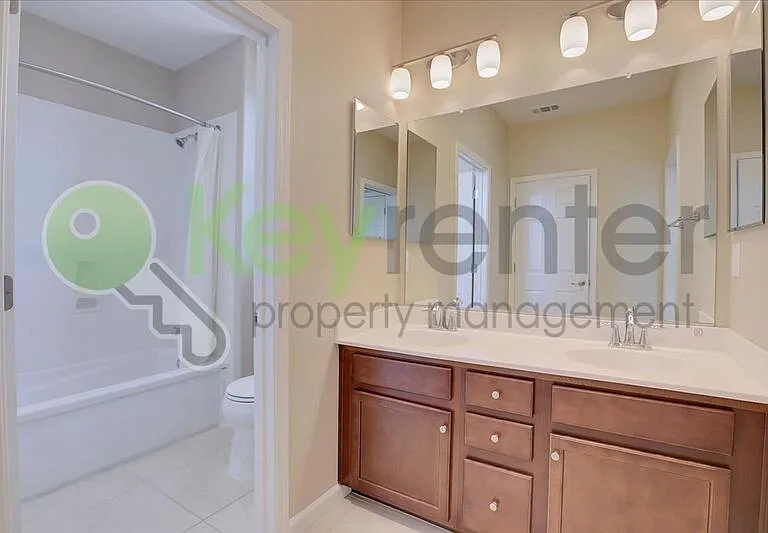 9673 Philta Way — Photo 36