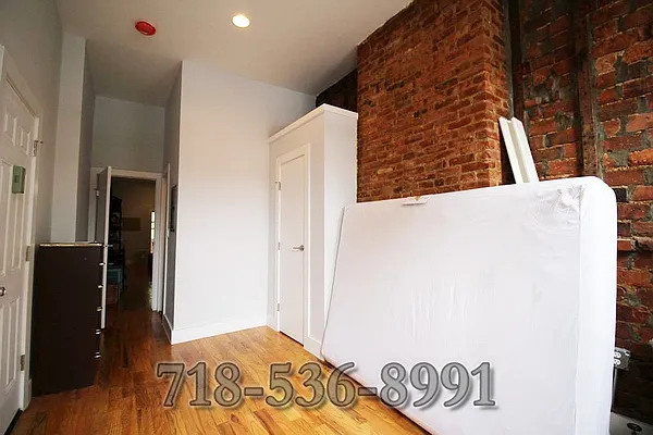 Rented by Next Door Realty NYC | media 54