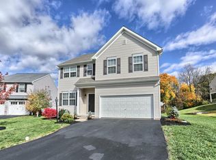 293 Running Bond Dr, Middletown, PA 17057