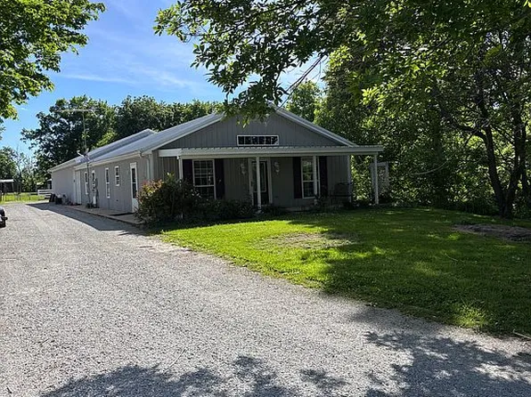 1615 Samuels Rd, Coxs Creek, KY 40013