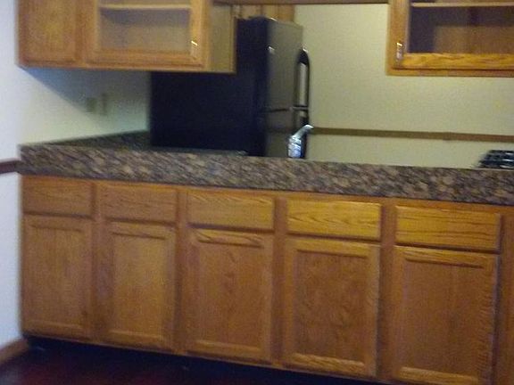 2nd image of 5212 W 122nd St APT 1B