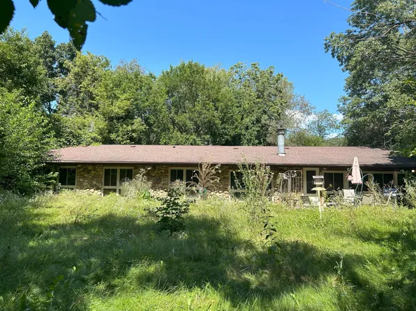 5913 Lincoln Rd, Oregon, WI 53575