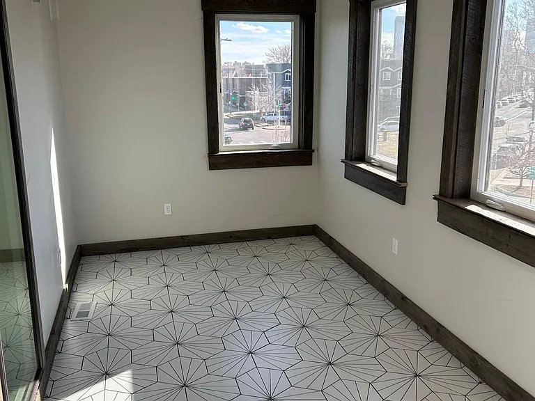 3130 N Downing St #100 — Photo 17