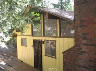 2756 Circle Dr, Running Springs, CA 92382