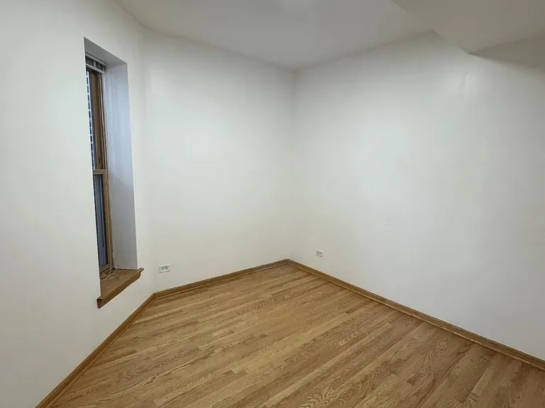 2424 W Polk St #2W — Photo 6