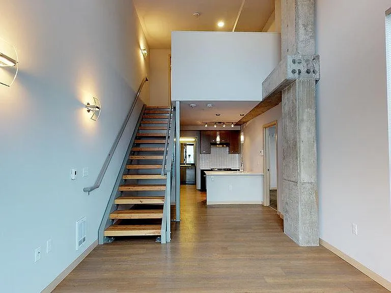 Zephyr Apartments — Photo 86