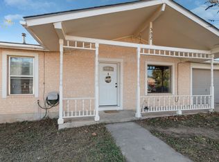 302 Amy St, Burnet, TX 78611
