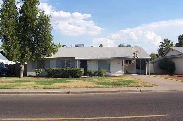 1st image of 3801 N Orangewood Avenue