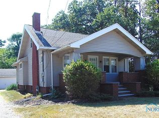 3040 Gradwohl Rd, Toledo, OH 43617