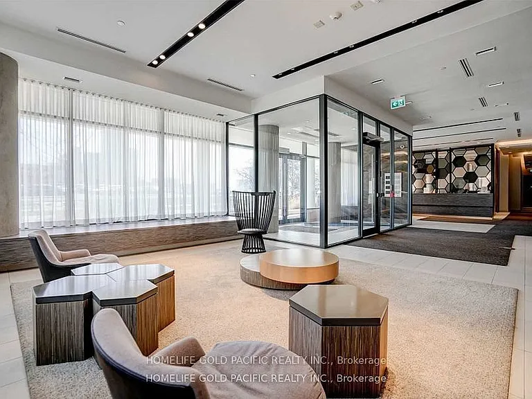 128 Fairview Mall Dr #1102 — Photo 8