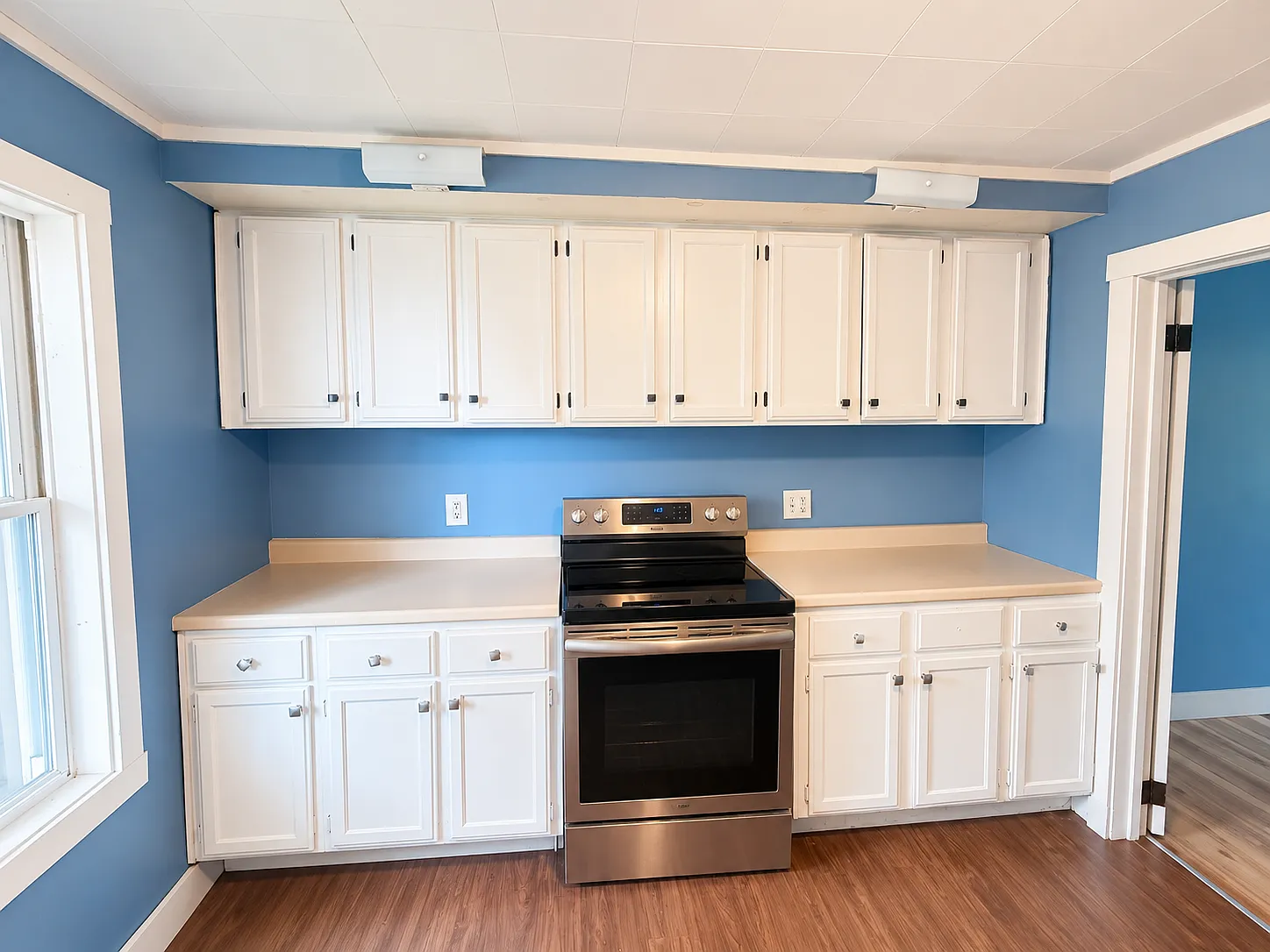 3 bed, $2,150 — Photo 3