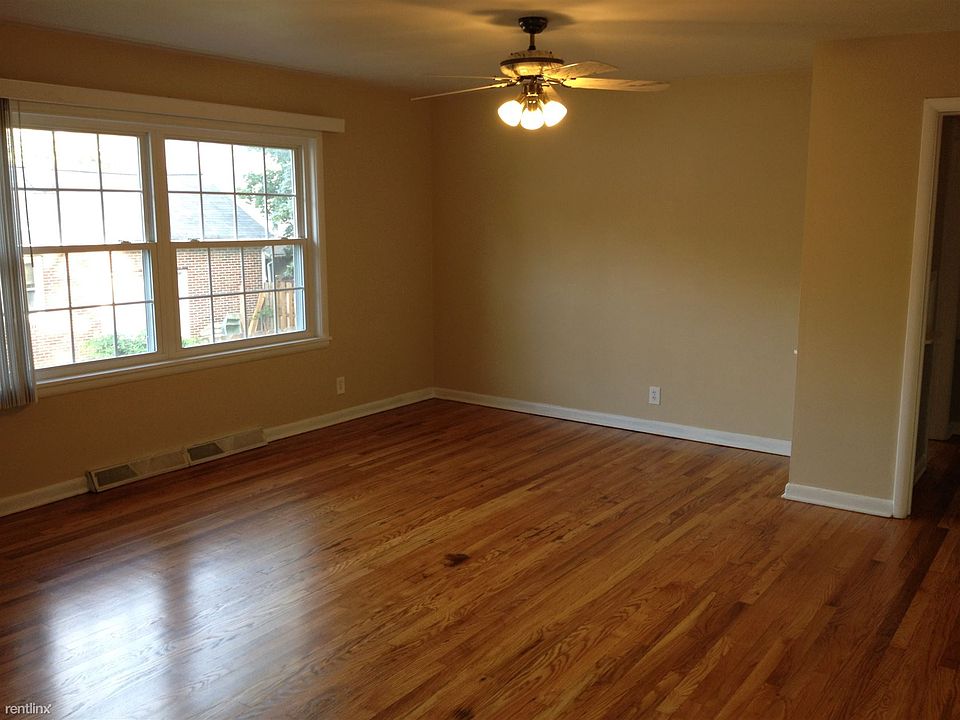 1st image of 519 N Depeyster St