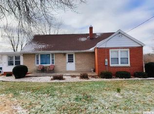1420 S 28th St, Quincy, IL 62301