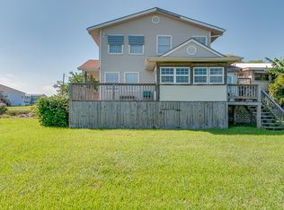 741 4th St, San Leon, TX 77539
