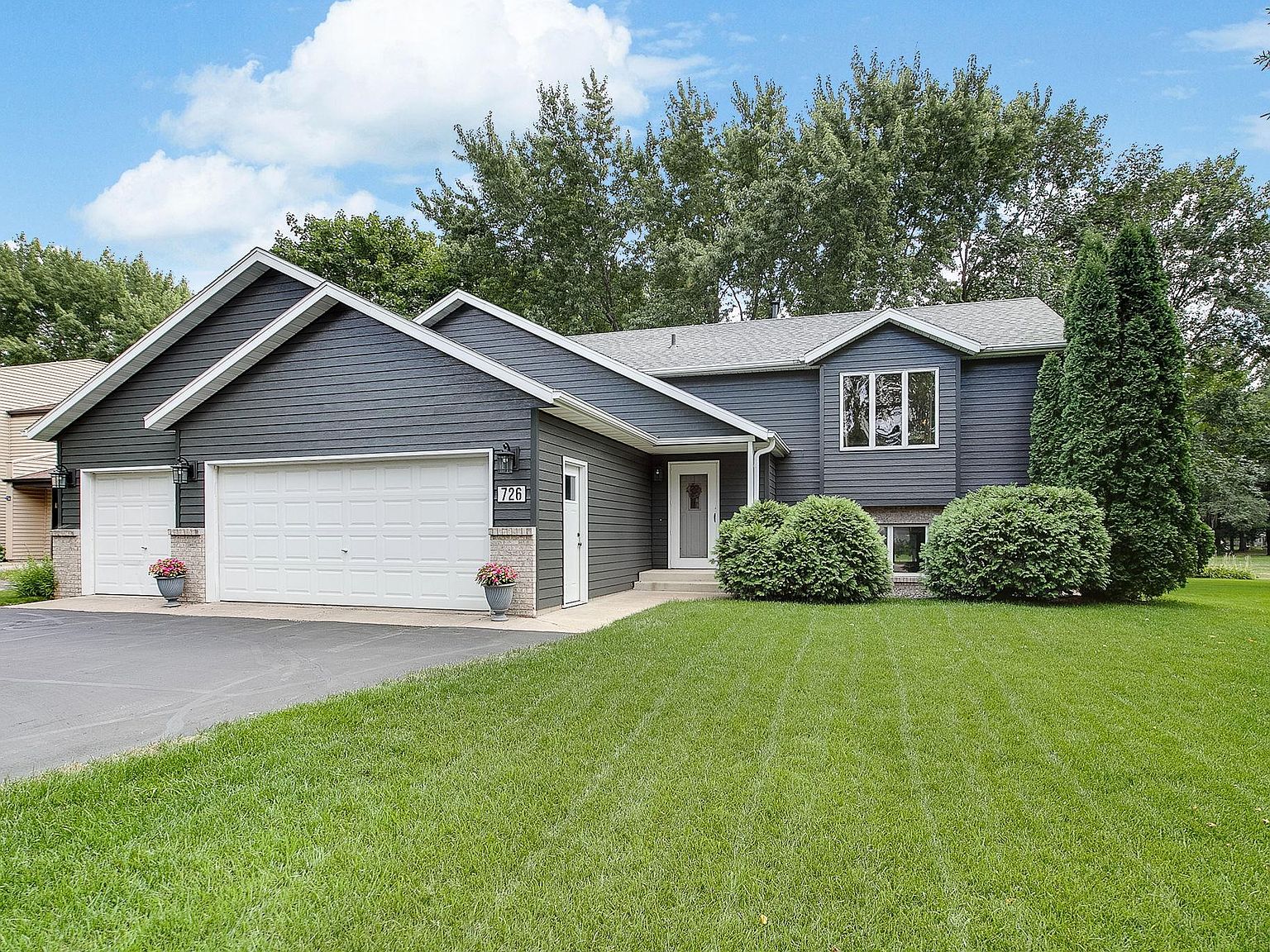 726 8th St N, Sauk Rapids, MN 56379 Zillow