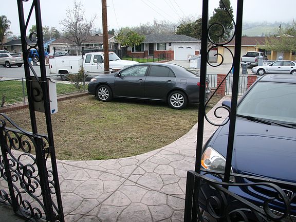 4th image of 285 Sunnyslope Ave
