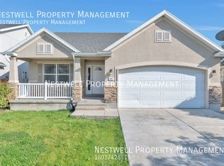 7467 S Sunset Maple Dr, West Jordan, UT 84081
