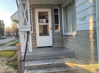 11083 Continental Ave, Warren, MI 48089