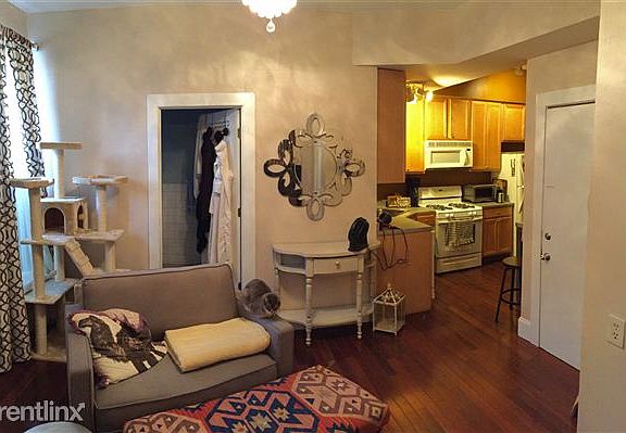 4th image of 1835 W North Ave Fl 2