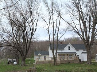 1412 Treece Rd, Wathena, KS 66090