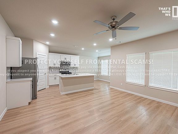 4th image of 2215 S 9th St