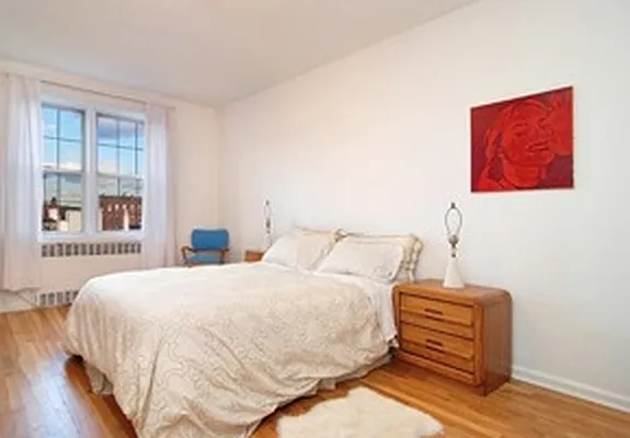 Sold by Citi Habitats | media 21