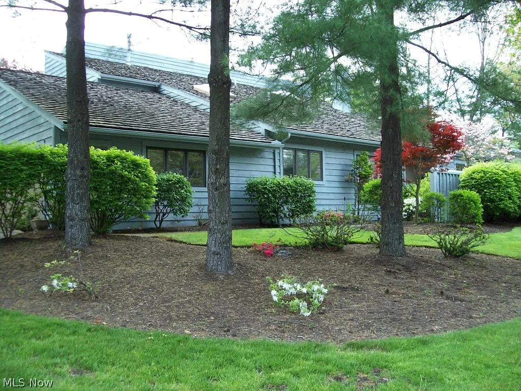 3883-2 Lander Rd #Q2 photo 1