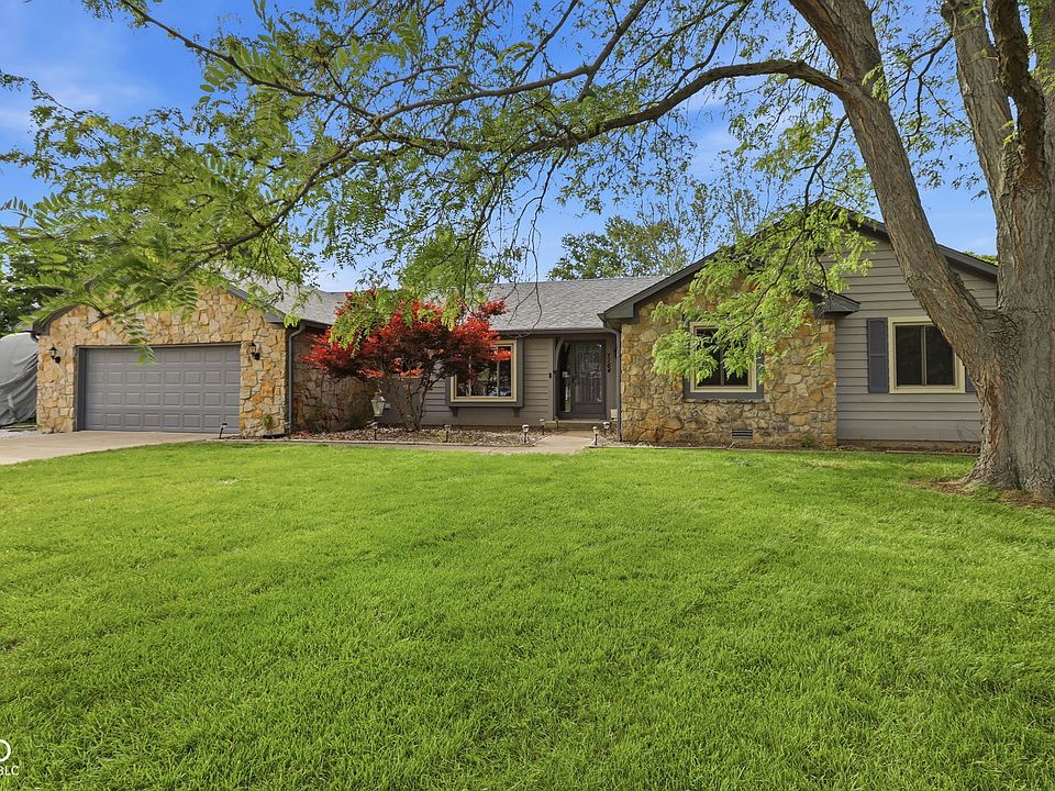 1st image of 7164 Sandalwood Dr