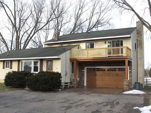 2103 Jackson Blvd Photo 1