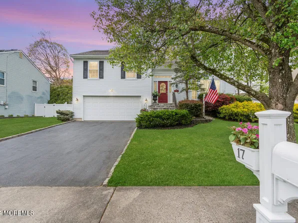 17 Reed Road, Howell, NJ 07731