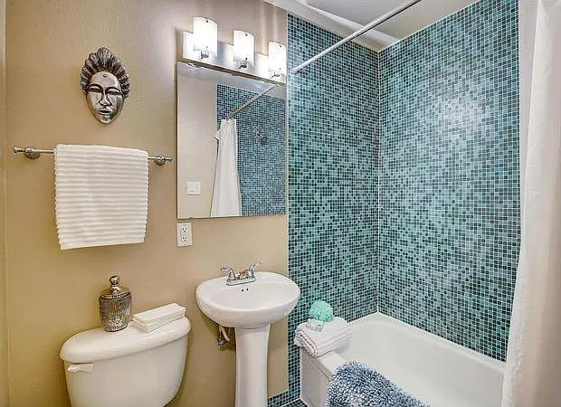 1245 Columbine St #404 — Photo 8