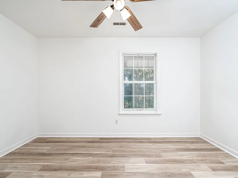 2718 Buckner Ln — Photo 34