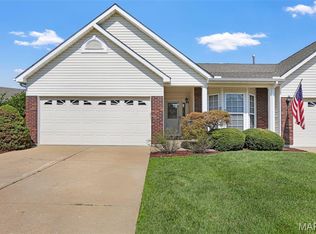 32 Green Park Ln #32A, O'Fallon, MO 63366