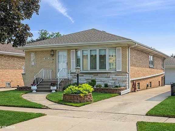 2nd image of 5033 N Leonard Dr