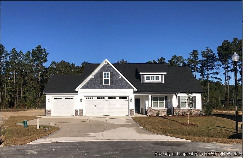 2nd image of 303 Thistle Ct