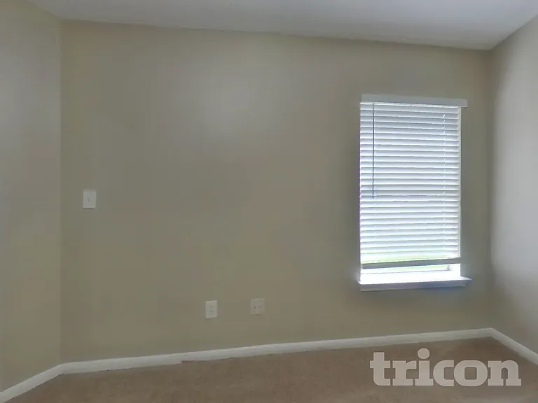 3234 Kelling St — Photo 7