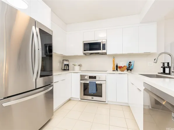 909 Kapiolani Blvd APT 1607, Honolulu, HI 96814